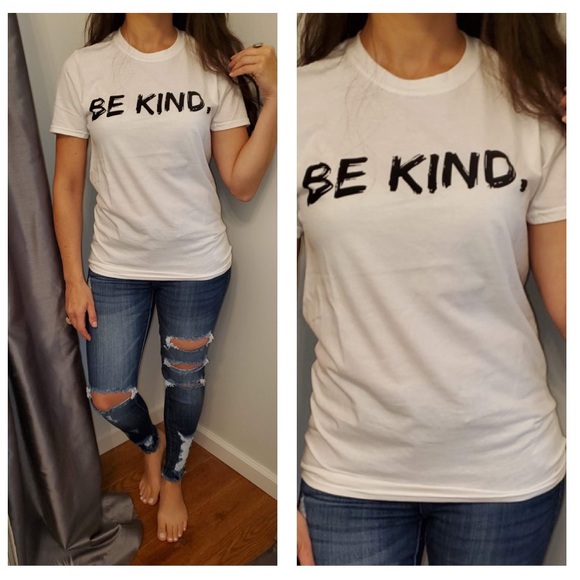 The Ivory Elephant Tops - LAST 1❤️BE KIND graphic tee shirt